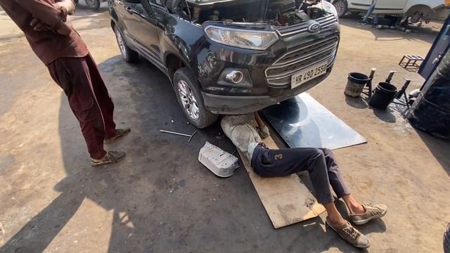 Ford Ecosport ki SERVICE ?? Ford Ecosport Detailed Service Video ✅✅ #ford #ecosport #youtube смотреть онлайн