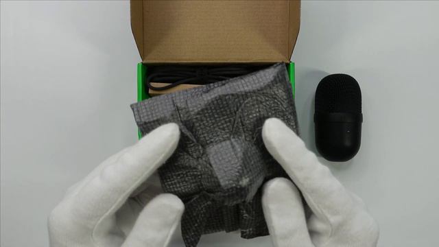 Razer Seiren Mini Best Streaming Mic Unboxing | ASMR смотреть онлайн