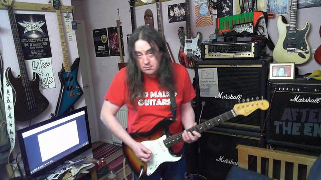 Aria Pro 2 MEGA METAL vs. fender strat смотреть онлайн