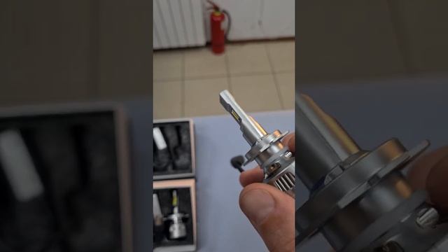 ZORKiY R8 Max Power - LED лампы с "бешеной" яркостью! смотреть онлайн