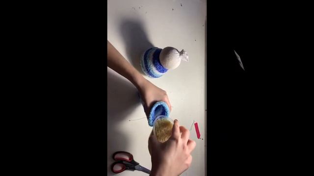 Сніговик із шкарпеток і рису? Без шиття! смотреть онлайн