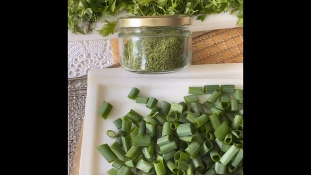 Как сохранить вкус, аромат и витамины в овощах и фруктах. Витаминные заготовки. Сушим овощи и фрукт смотреть онлайн