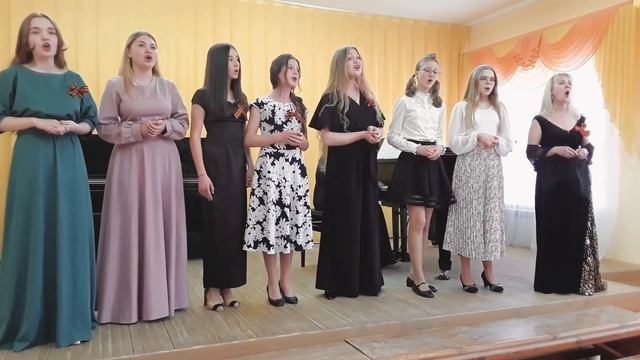 Попурри («Катюша», «Случайный вальс», «Казаки») смотреть онлайн