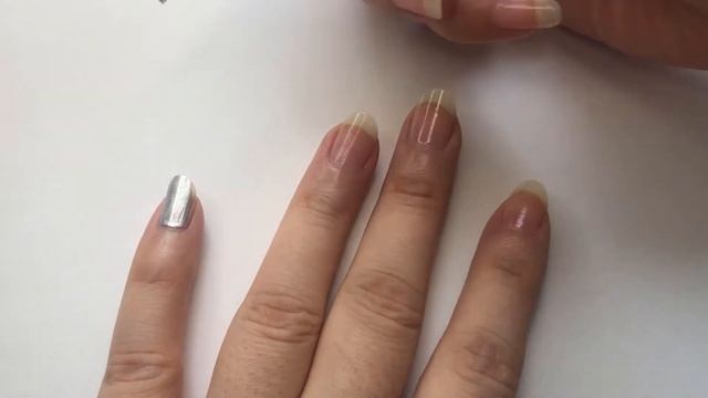 Nail Polish Try-On: Essie 940 No Place Like Chrome (metallic Silver) | Tiny Color Life