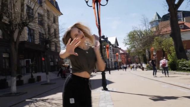 ITZY - 'NOT SHY' (cover by Blooweast) смотреть онлайн