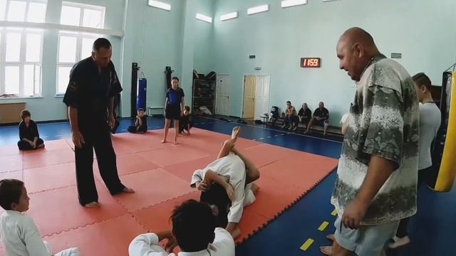 Клуб ХОРТИНГУ "ТОРНАДО" смотреть онлайн