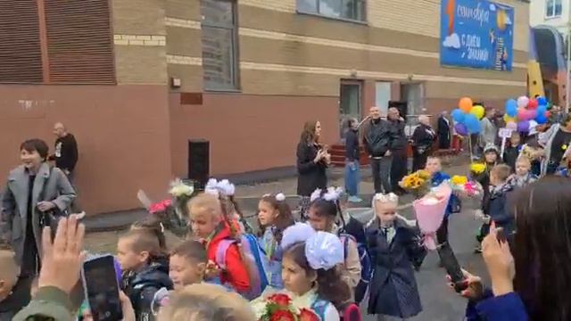 Я пошёл в школу Когда было 1 сентября 👩🏫👨🏫👨🎓👨💼 смотреть онлайн