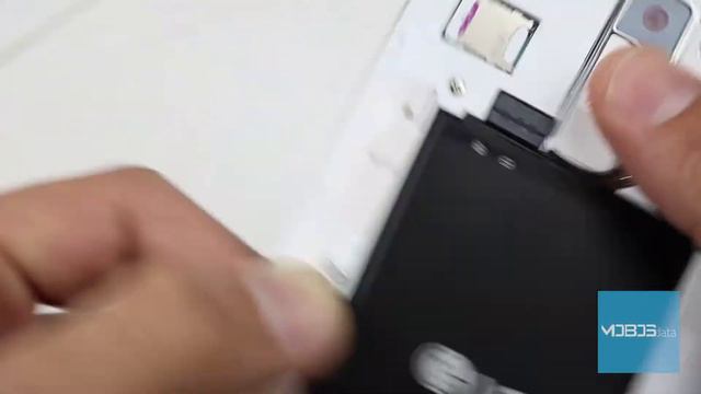 LG K10 Dual - Umetanje SIM kartice смотреть онлайн