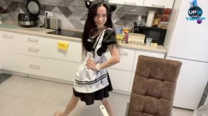 Уфф Фасолька в костюме горячей горничной