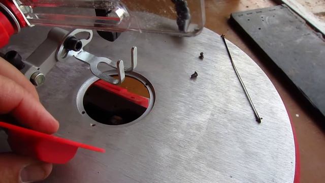 Станок лобзиковый ЗУБР ЗСЛ-250: недостаток стола смотреть онлайн