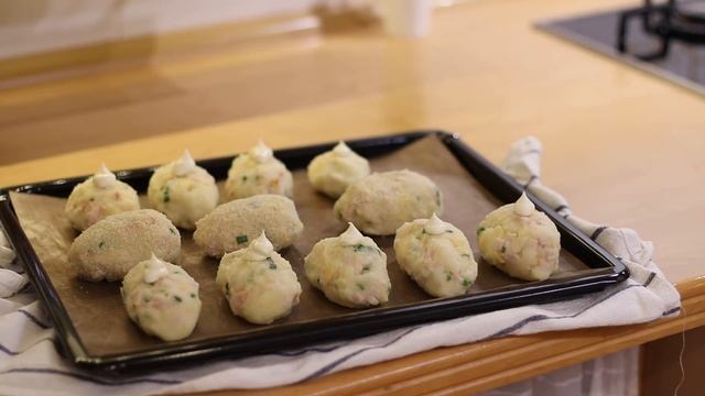 САМЫЙ ВКУСНЫЙ и ПРОСТОЙ НОВОГОДНИЙ СТОЛ: РЕЦЕПТЫ и ДЕКОР / РЕЦЕПТЫ НА ПРАЗДНИЧНЫЙ СТОЛ 2020 / МЕНЮ смотреть онлайн