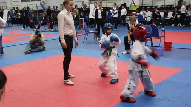 Победа Матвея на МШТ2012 массоги(2 раунд).