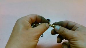 Быстросьем пропускает воздух.Что делать?