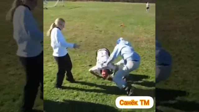 Подборка нелепых сальтух||| Они сошли с ума||| смотреть онлайн