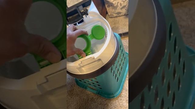 Sebo D4 vacuum cleaner unboxing. смотреть онлайн