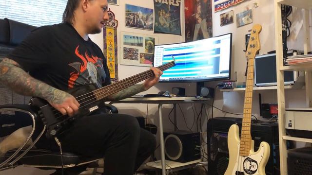 План Ломоносова - Имейте совесть (Headless bass Hohner B2A) смотреть онлайн