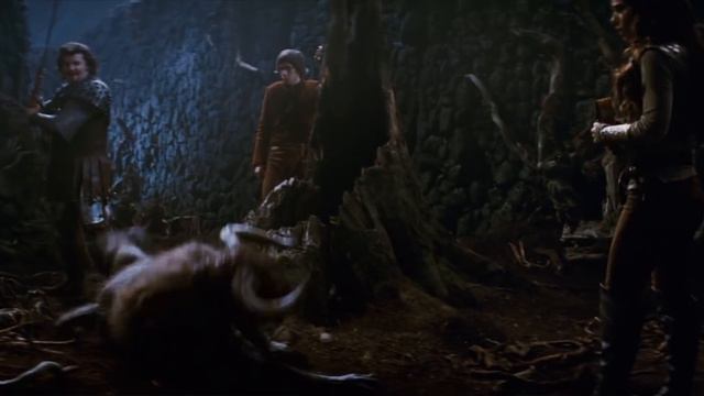 Your Highness - Minotaur Scene - HD смотреть онлайн