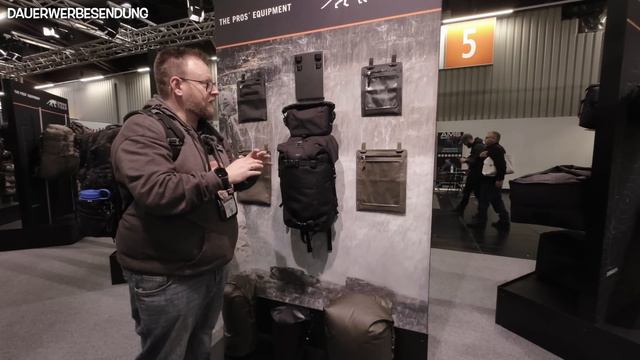 Bushcraft, Survival & Prepping - IWA 2024 Carinthia HelikonTex Snugpak TT Joker Helle Lyo Peltonen