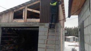 Как сделать фронтон гаража профлистом