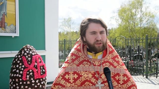 Православные христиане отмечают праздник - Радоницa