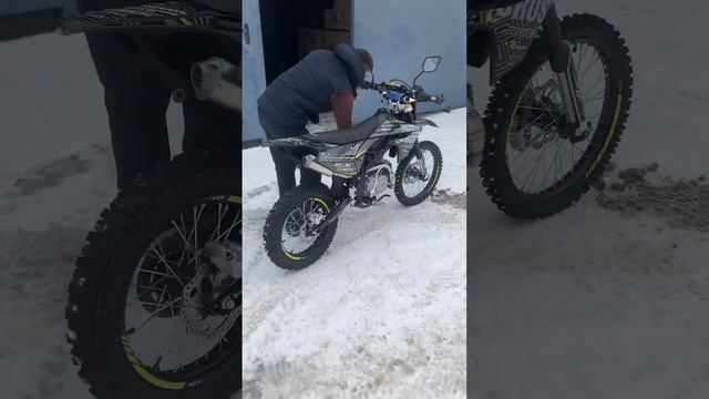 Купил себе новый gr x 125 #питбайк #мото смотреть онлайн