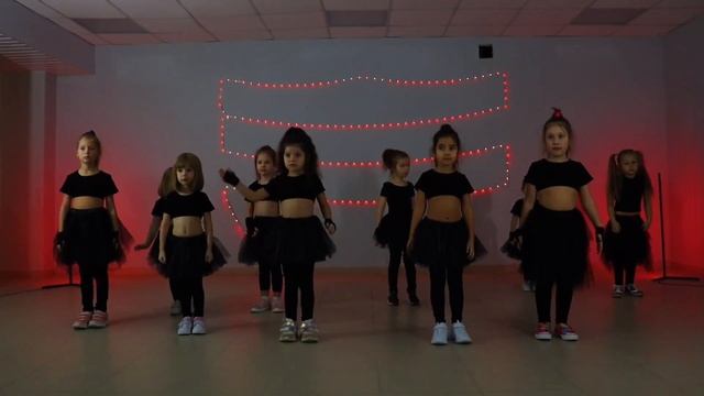 Baby Dance Студия "Личный тренер" НОВЫЙ ГОД 2022 филиал управленческий смотреть онлайн