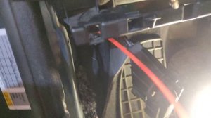 ПЕЖО-408 ПРОТЯЖКА АУДИО ПРОВОДА В ПЕРЕДНЕЙ. ДВЕРИ.