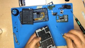 Смартфон Huawei P Smart 2019. Разборка. Замена дисплея. Советы при разборке.