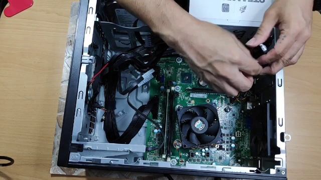 HP 280 G2 Microtowet Business PC Upgrade to Gaming PC Build With i3 - 6100 CPU смотреть онлайн