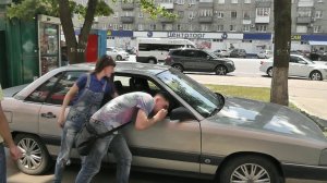 Воронеж. Тротуарные аномалии. Часть 2. Обсыпанный волосами.