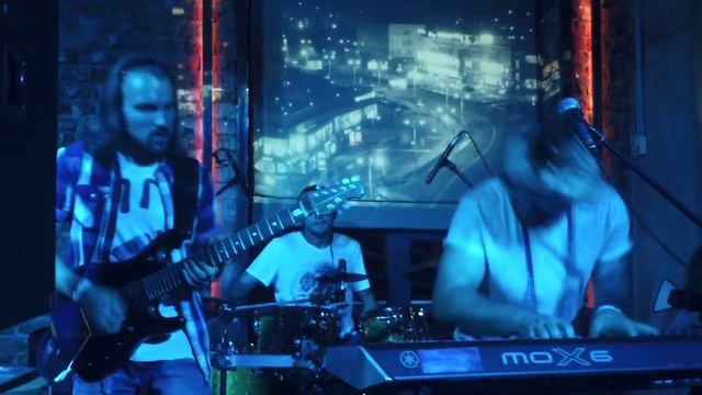 Зажгли с Ильей Киреевым на днюхе Москвы и в Дубне (loft бар "Лимонад".) смотреть онлайн