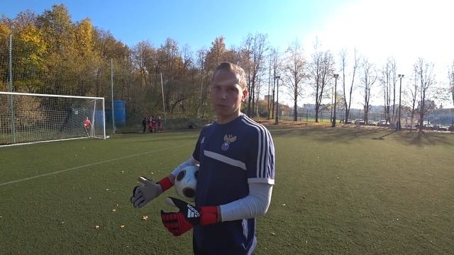 1 ЧАС ГОЛОЙ НОГОЙ по МЯЧУ. Что будет? смотреть онлайн