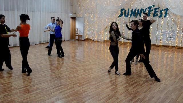 ХАСТЛ, Discofox, Sunny Fest 2022, Е класс, 12 финала, заход 2 смотреть онлайн