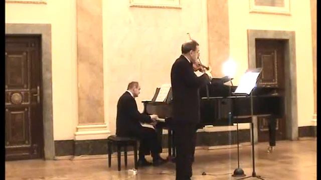 W. A. Mozart - Sonata In E Minor K. 304  1. Allegro