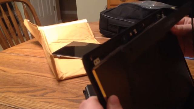 Screen Replacement: Toshiba Satellite R945-P440 смотреть онлайн