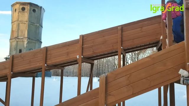 Отзыв о зимней горке "IgraGrad Snow Fox 12 м" с двумя скатами смотреть онлайн