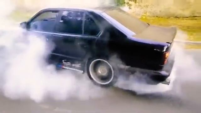 Бернаут бмв е34? м54б30?? смотреть онлайн