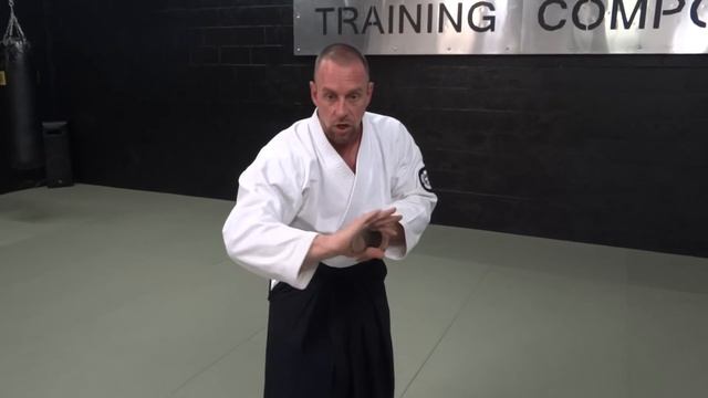 How to do AIKIDO - Kenjutsu, proper drawing of the katana #takingaikidoback смотреть онлайн