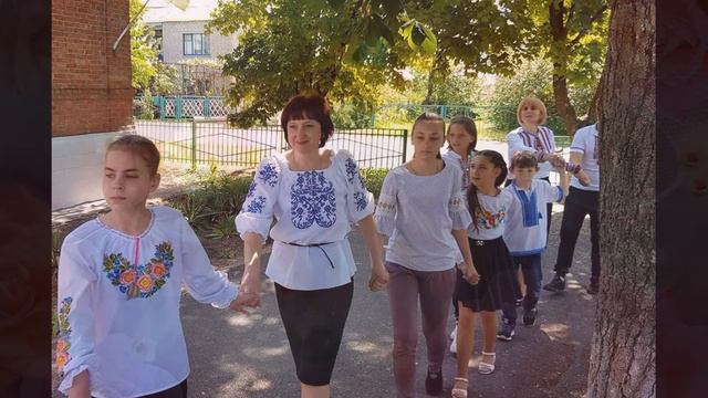 Привітання з днем народження Олені Василівні смотреть онлайн