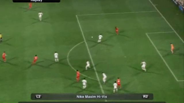 Gerrard volley bomb on Pes 13 смотреть онлайн