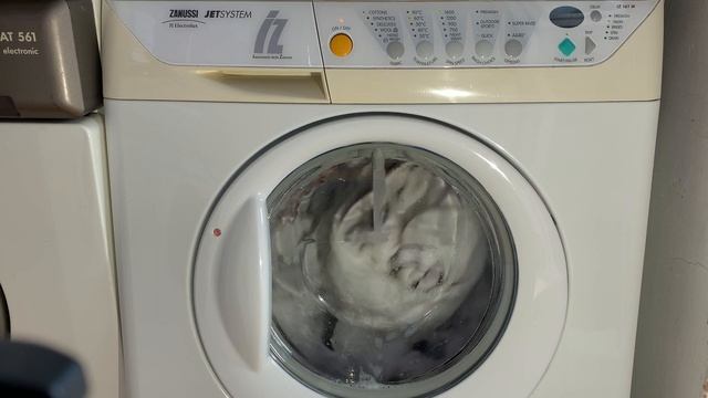 Zanussi-Electrolux IZ161W Jetsystem IZ - Cottons 60°C Quick смотреть онлайн