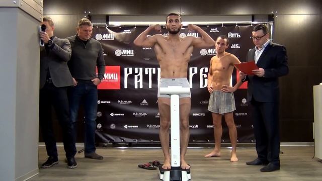 Ратиборец-4. Взвешивание участников турнира смотреть онлайн