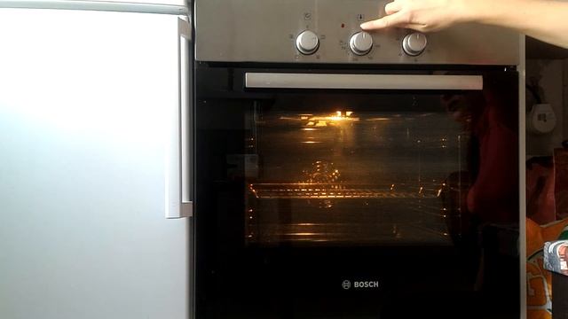 Электрический духовой шкаф. Обзор по инструкции и от обладателя техники (Bosch HBN211E4) смотреть онлайн
