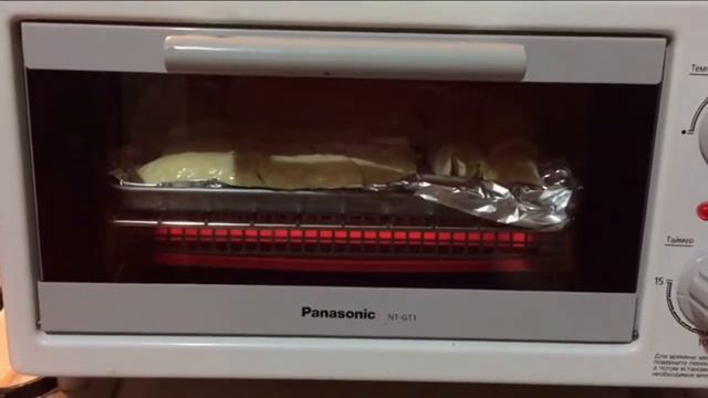 Mini Oven Panasonic NT-GT1. Сосиски в тесте в Мини печке Panasonc NT-GT1 смотреть онлайн