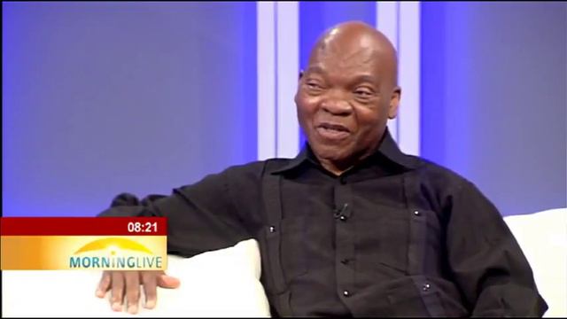 Mandla Langa pays tribute to Bra Willie смотреть онлайн