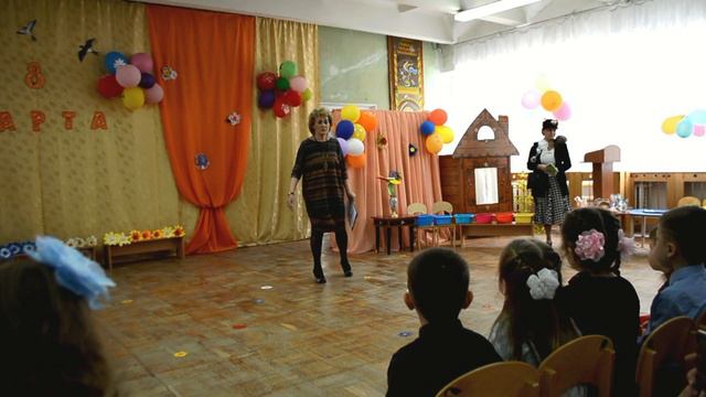 УТРЕННИК к 8 Марта. Д/с "Золотая Рыбка" г.Щелкино смотреть онлайн