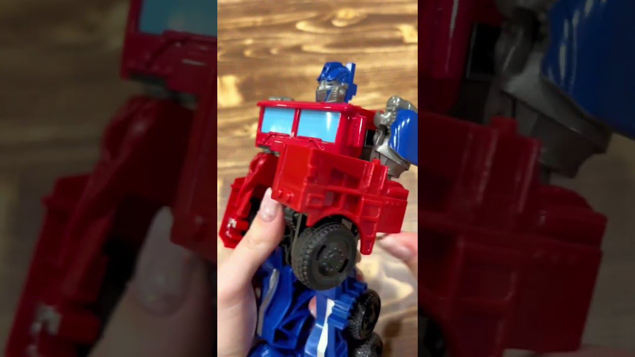 Робот трансформер Оптимус Прайм #оптимуспрайм #optimusprime смотреть онлайн
