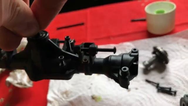 Traxxas TRX-4 SPORT, ГОД владения. Что стало с RC trophy моделью за год покатушек без обслуживания? смотреть онлайн