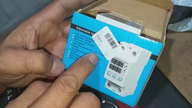 adjustable voltage protector for SNAT POWER INVERTER смотреть онлайн