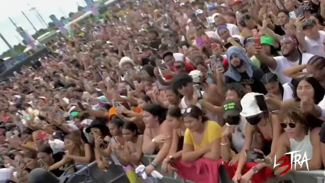 Luar la L ft Bad Bunny 100 millones concierto смотреть онлайн